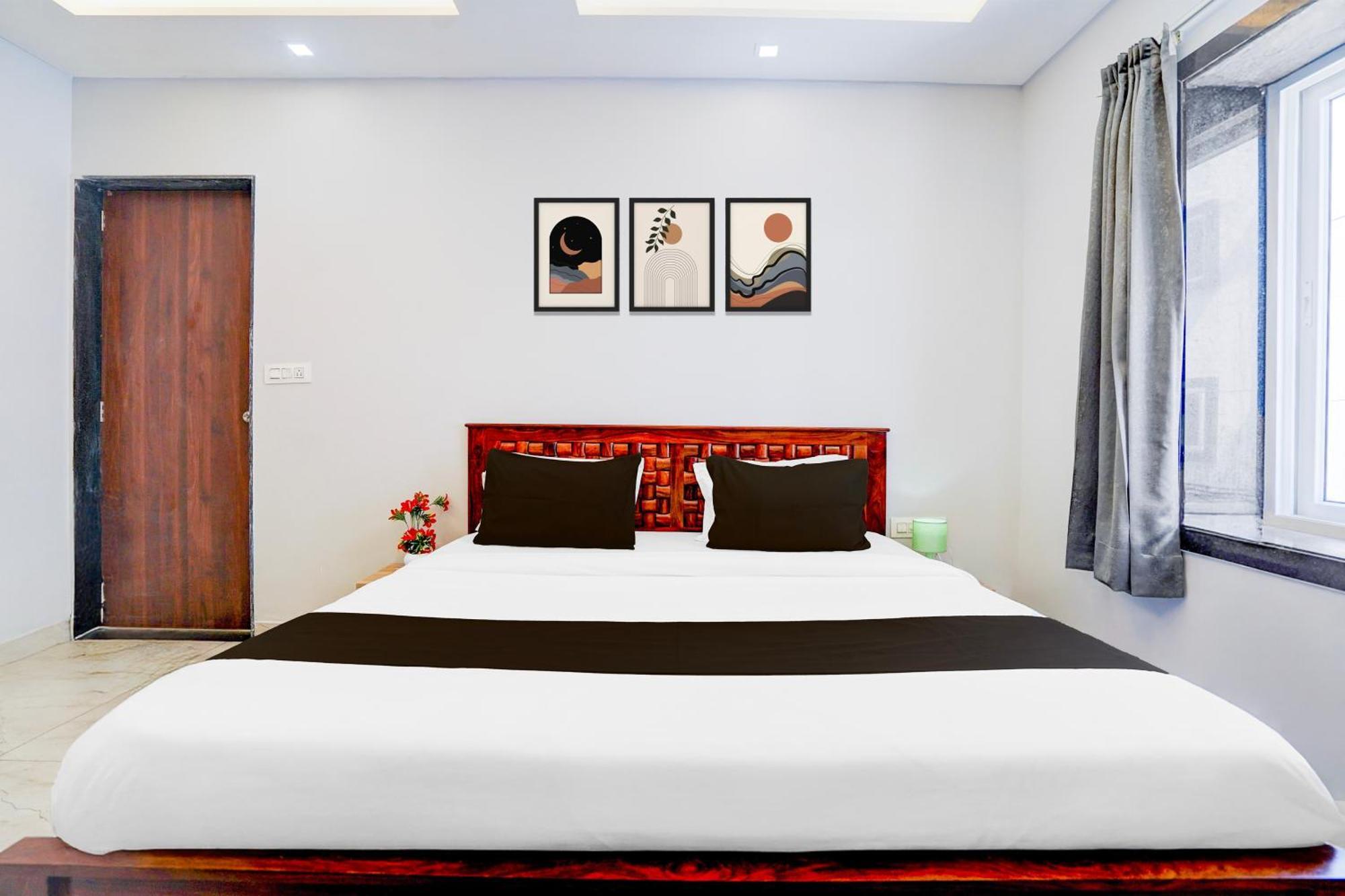 Hotel O Shree Gurukripa Khātu Kültér fotó