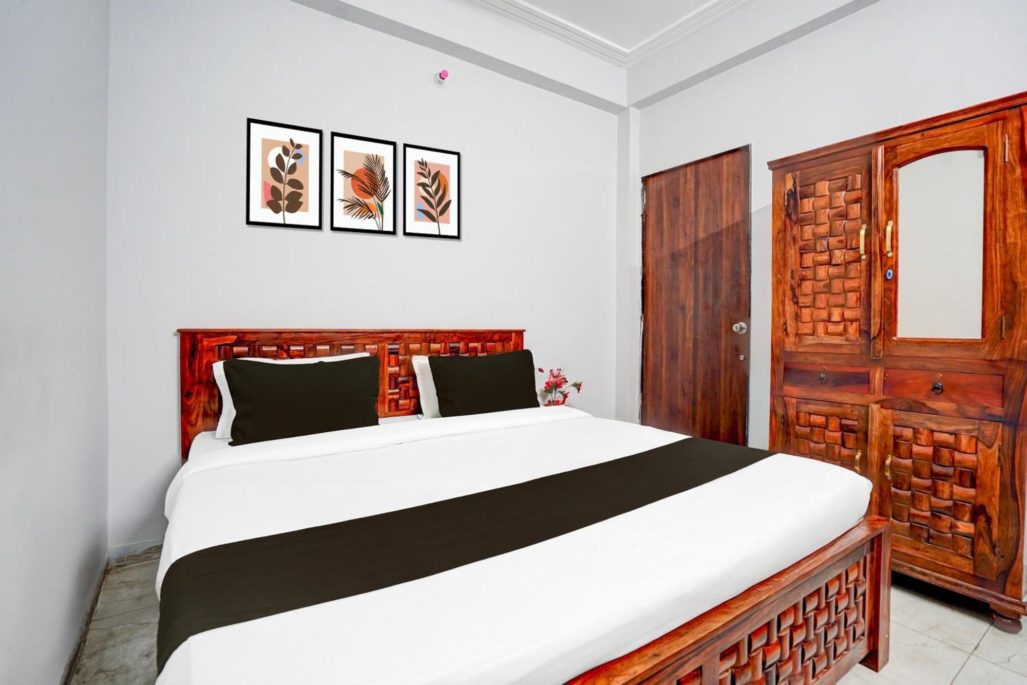 Hotel O Shree Gurukripa Khātu Kültér fotó