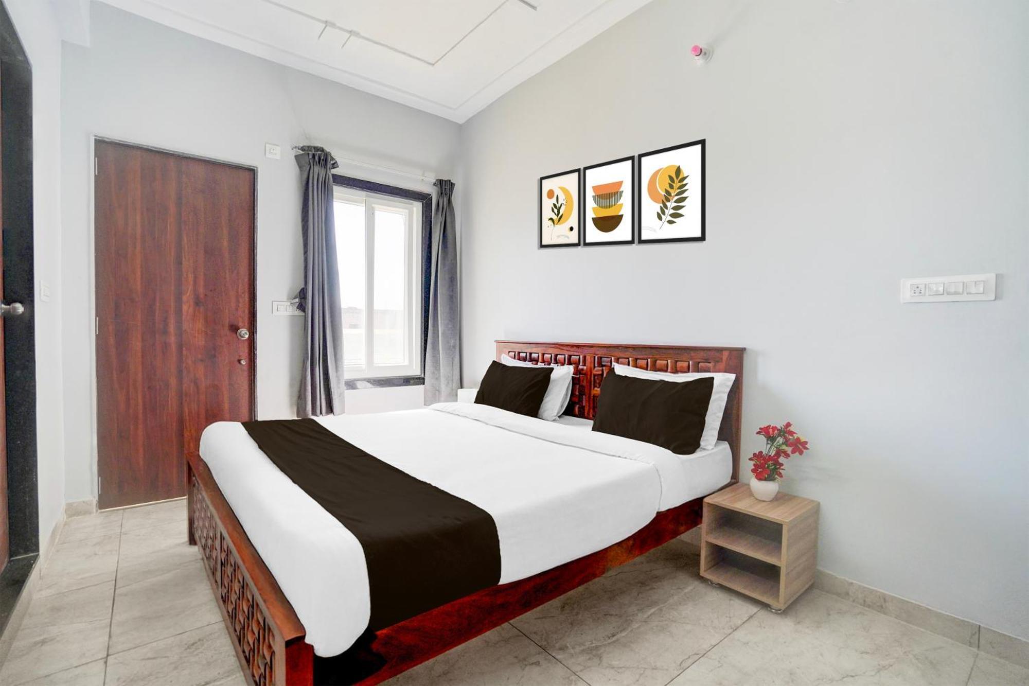 Hotel O Shree Gurukripa Khātu Kültér fotó